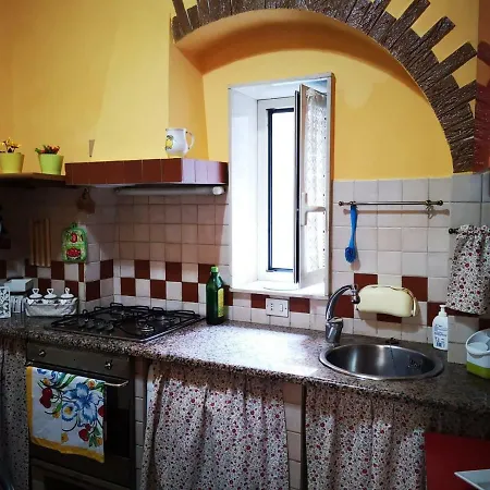 Charming Vomero Apartment